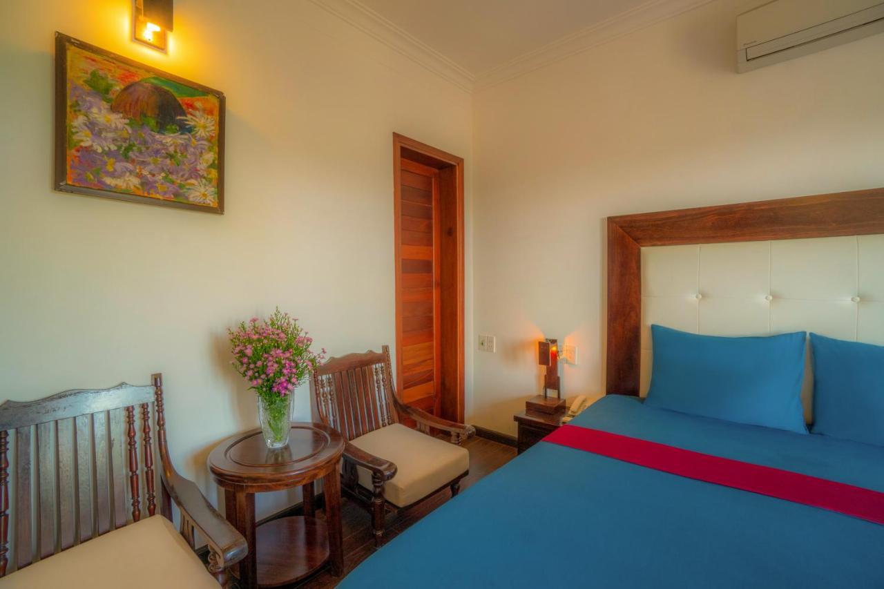 Calm House Hotel Hoi An 1 Exteriör bild